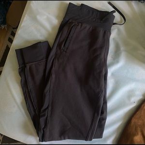 Athleta trekkie north jogger